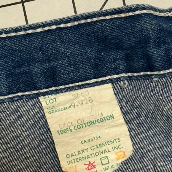 1980s Fancy Ass Jeans with Off-White Leather Pocket Detail - Picture 3 of 16